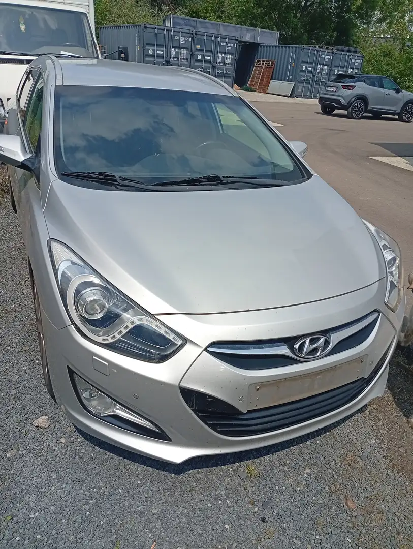Hyundai i40 i40 SW 1.7 CRDi Executive moteur HS Gris - 1