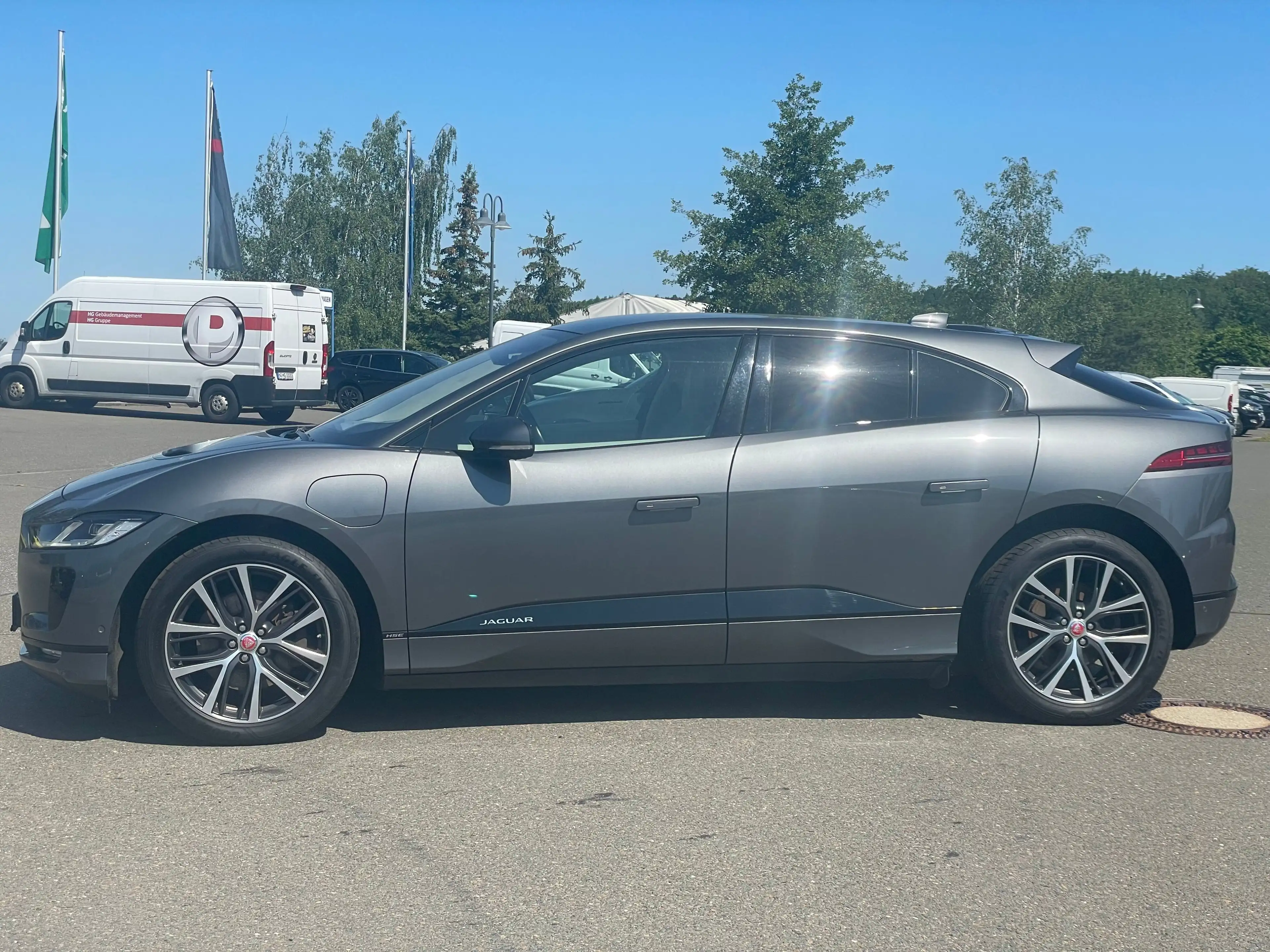 Jaguar I-Pace EV400 First Edition / Performance-Leder-Sitze / Su — photo 2