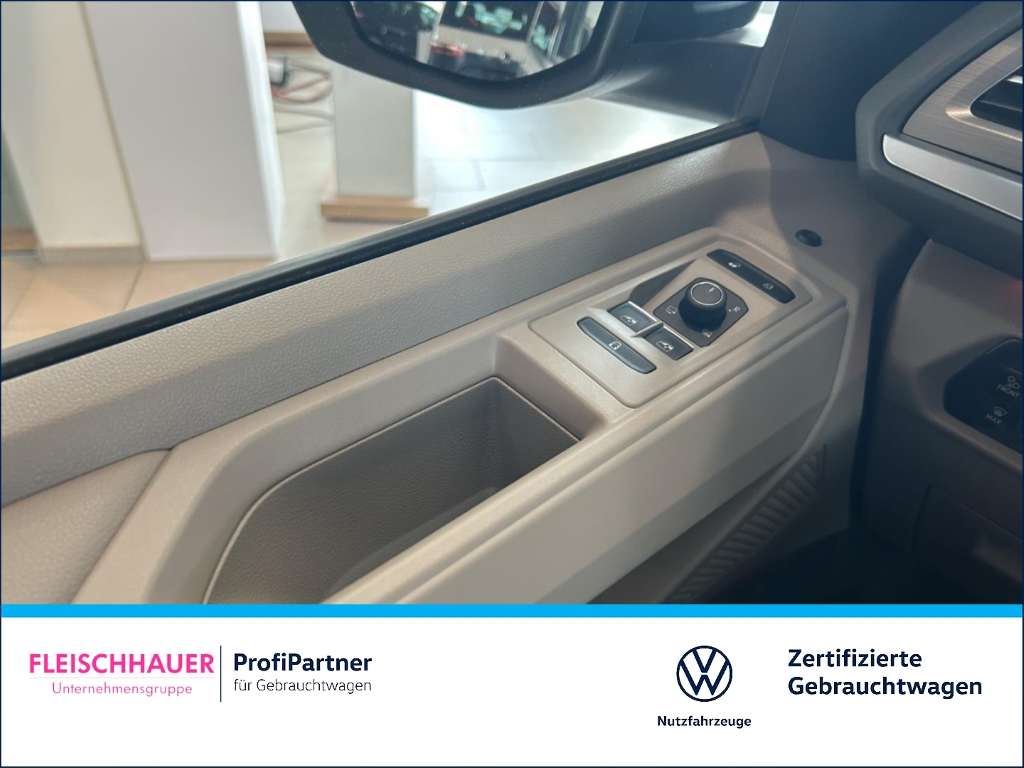 Volkswagen T7