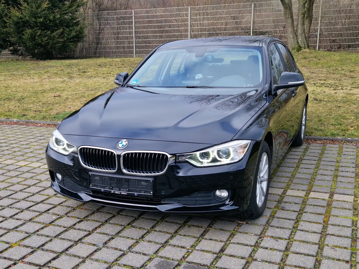BMW 316 316 i, Klimaautomatik, PDC, Xenon, Sportpaket Noir - 1
