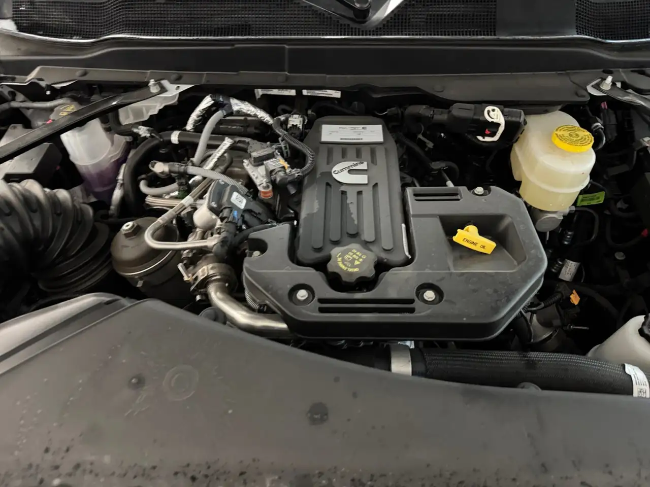 RAM 3500 снимка RAM 3500