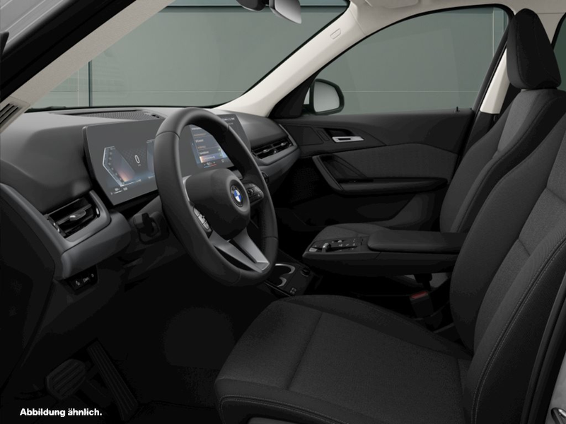 BMW X1 xDrive23i AHK AdaptLED Tempomat SH Kamera 1VB — photo 3