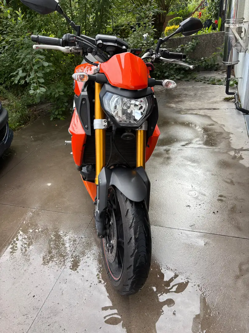 Yamaha MT-09 Oranje - 2