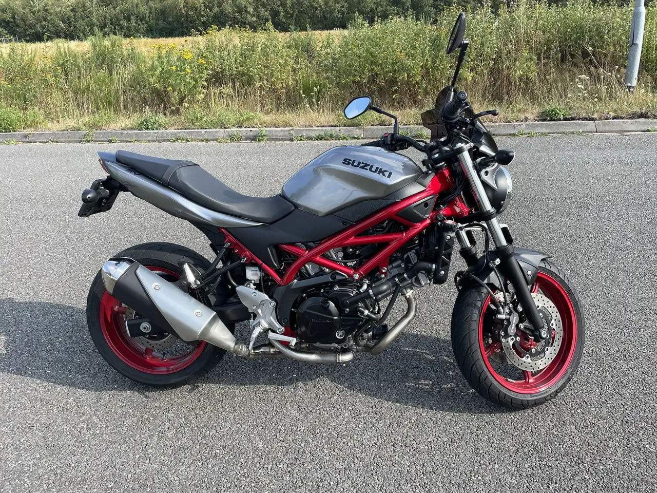 Suzuki SV 650