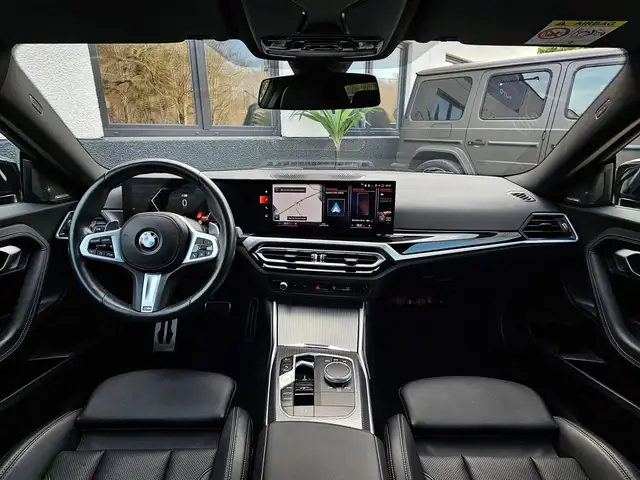 BMW 2 Series view 8