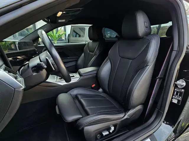 BMW 2 Series view 25
