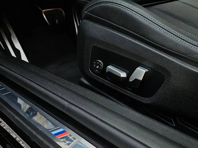 BMW 2 Series view 9