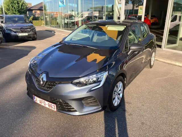 Renault Clio view 3