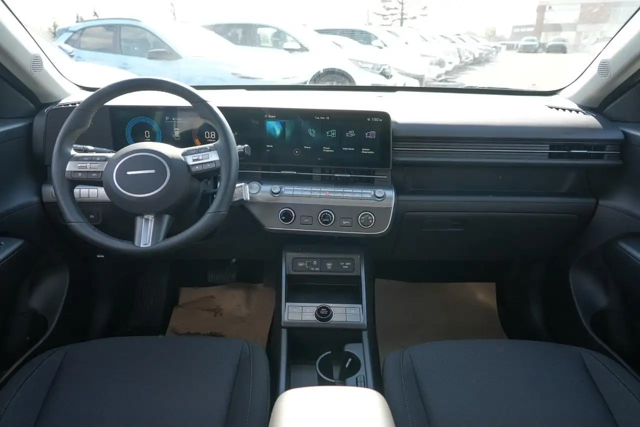 Hyundai KONA снимка Hyundai KONA