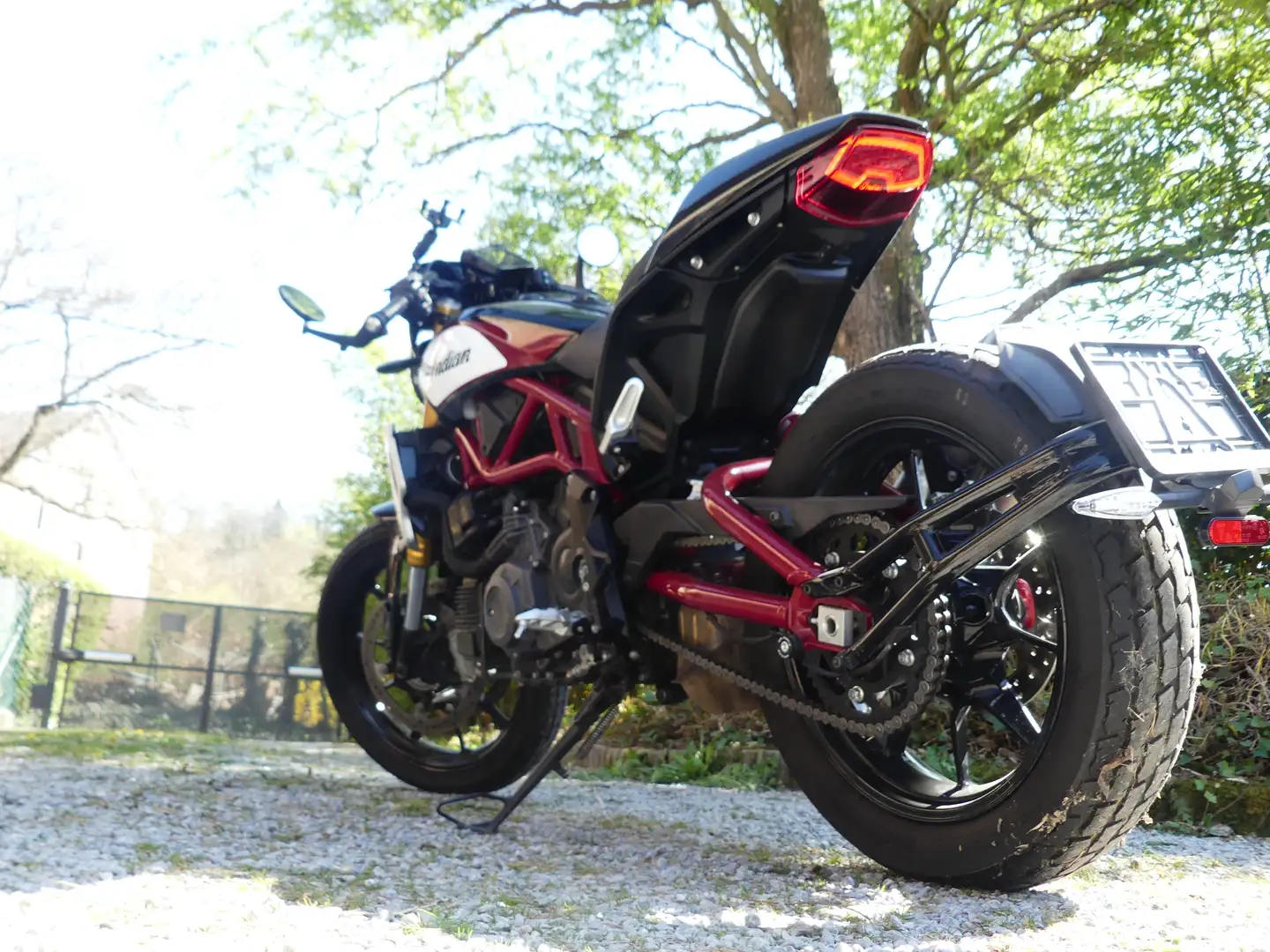 Indian FTR 1200 Moto Indian FTR 1200s race replica 3850km 09/2019 - 2