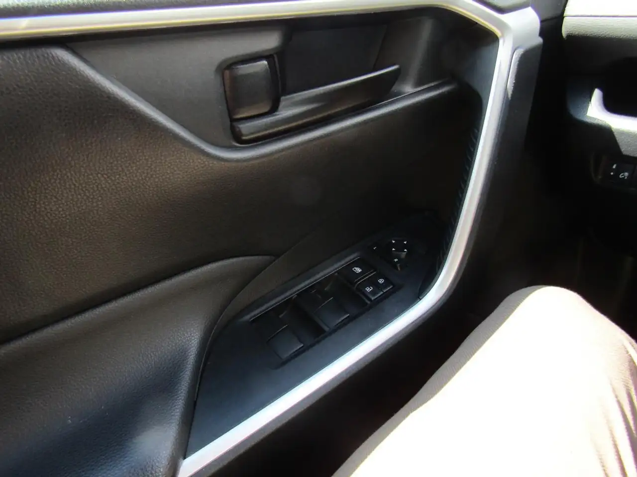 Toyota RAV 4 photo Toyota RAV 4