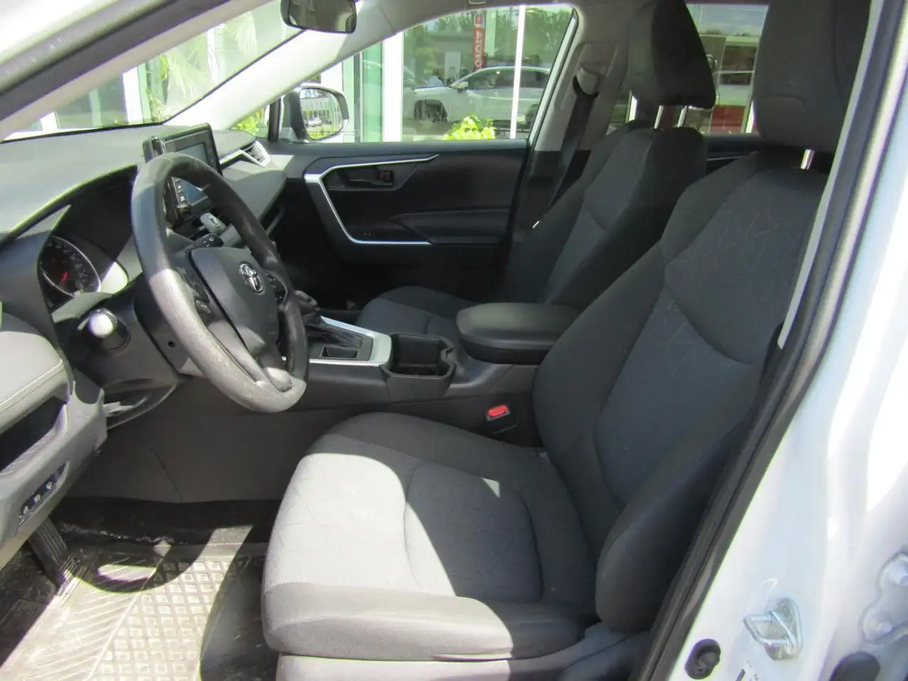 Toyota RAV 4 photo Toyota RAV 4