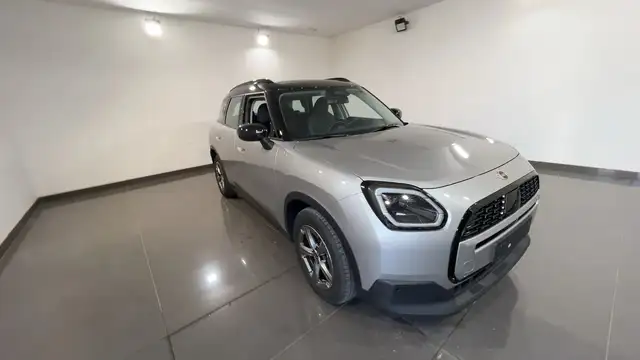 MINI Cooper D Countryman Mini Countryman 2.0 48V Auto