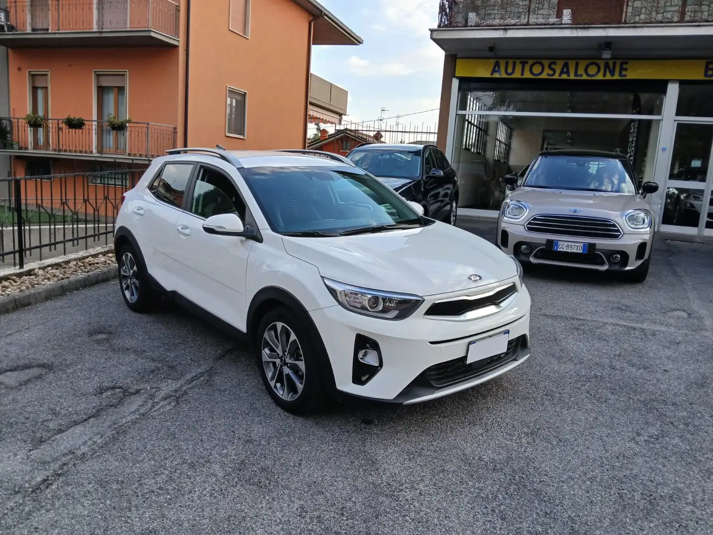 Kia Stonic Stonic 1.0 t-gdi Style Design Pack 120cv dct7 my18 Bianco - 1