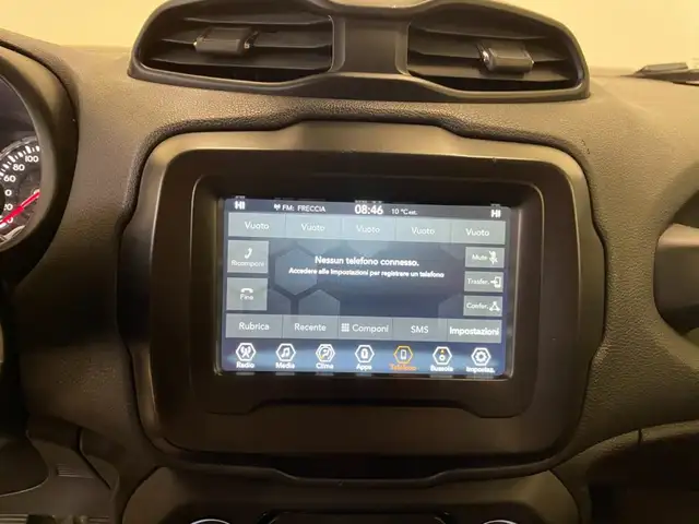 Jeep Renegade view 10