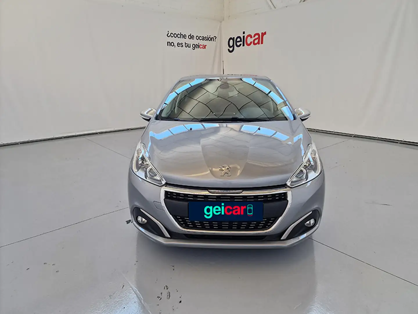 Peugeot 208 1.2 PureTech S&S Signature 110 Gris - 2