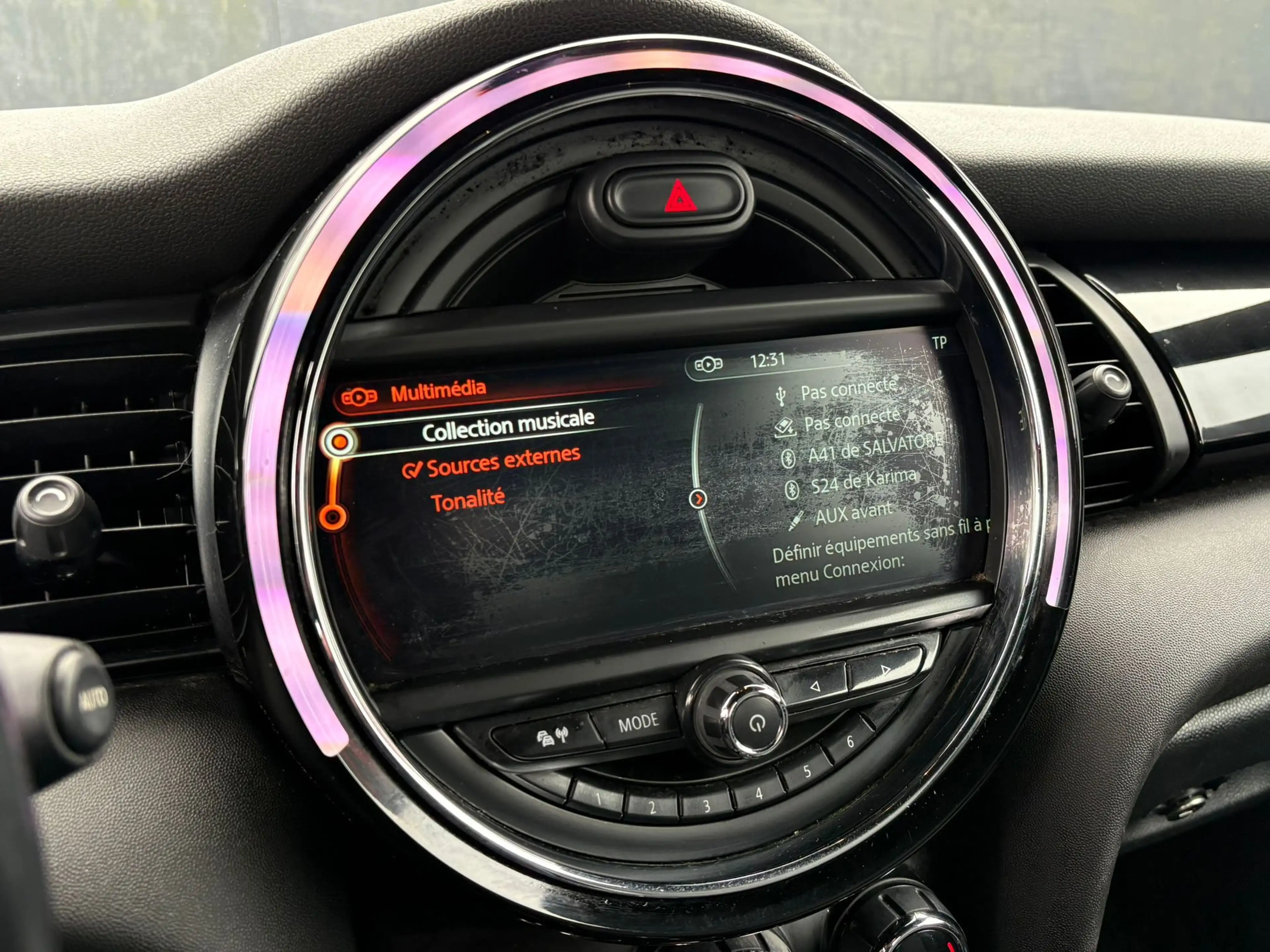 MINI Cooper D Cabrio Mini Cabriolet 1.5 D Cooper_PRIXMARCHAND_NAVI_CUIR — photo 11