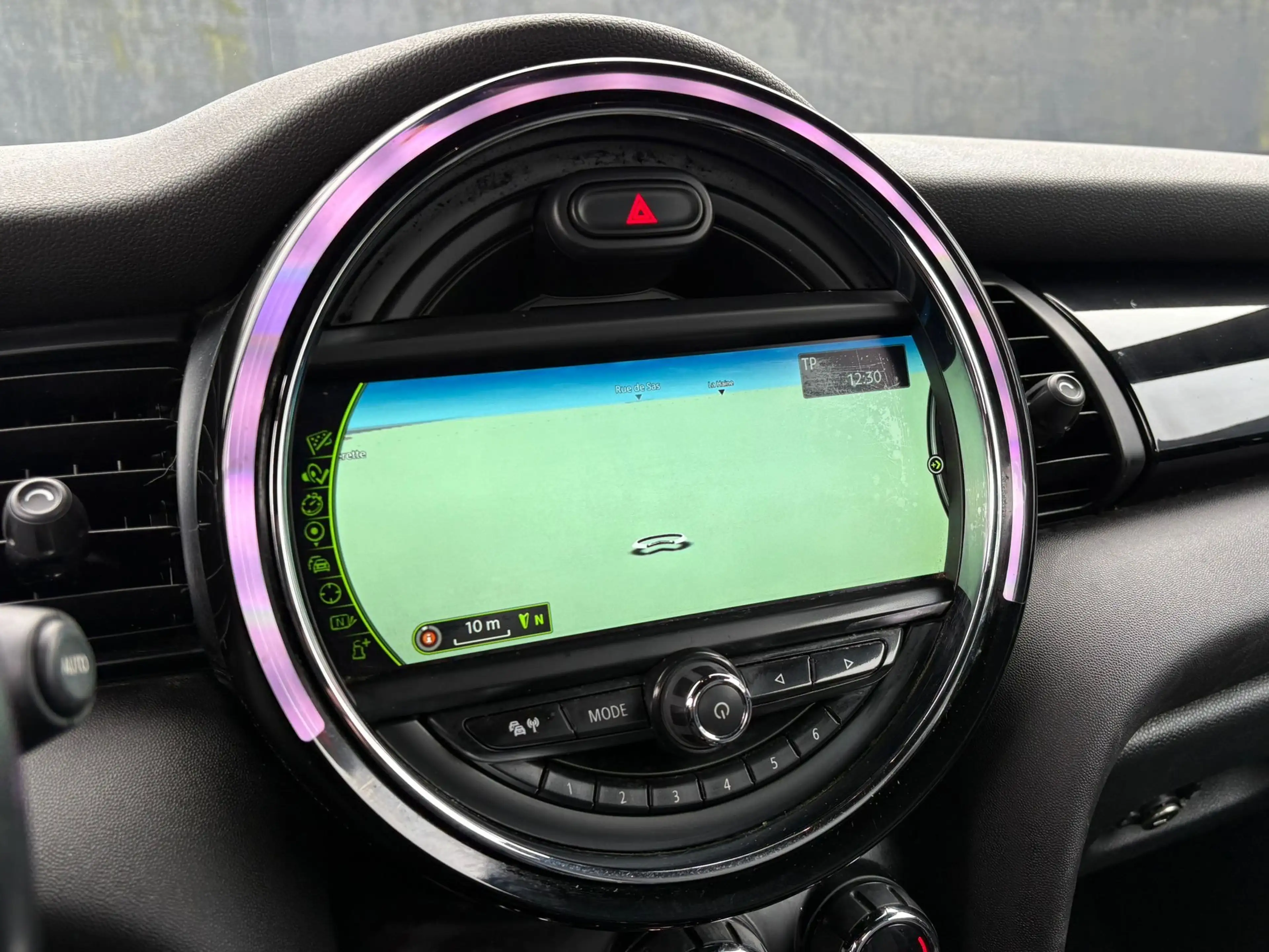 MINI Cooper D Cabrio Mini Cabriolet 1.5 D Cooper_PRIXMARCHAND_NAVI_CUIR — photo 9