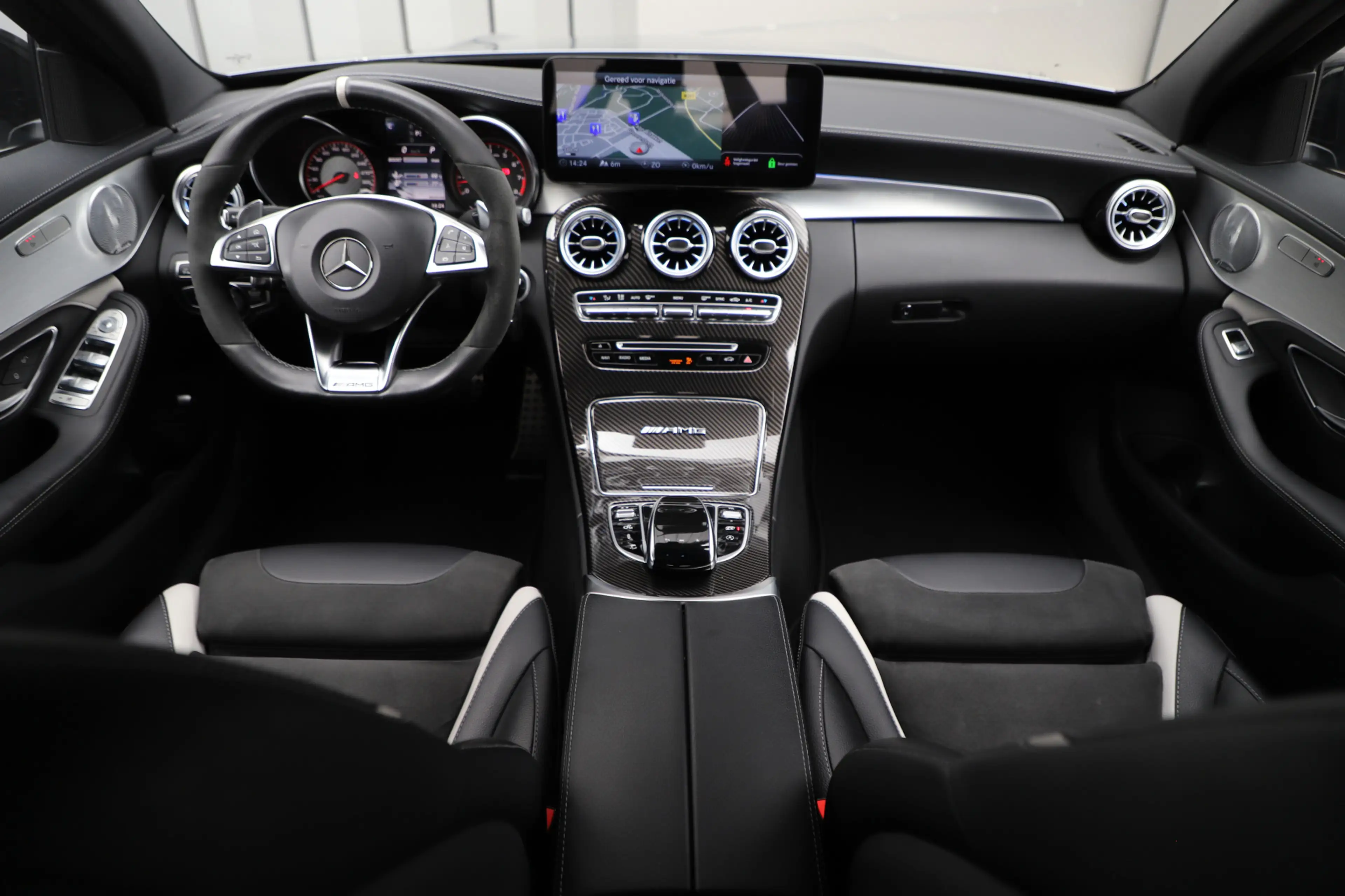Mercedes-Benz C 63 AMG S | 510PK | Burmester | Sfeerverlichting | Stoelve — photo 4