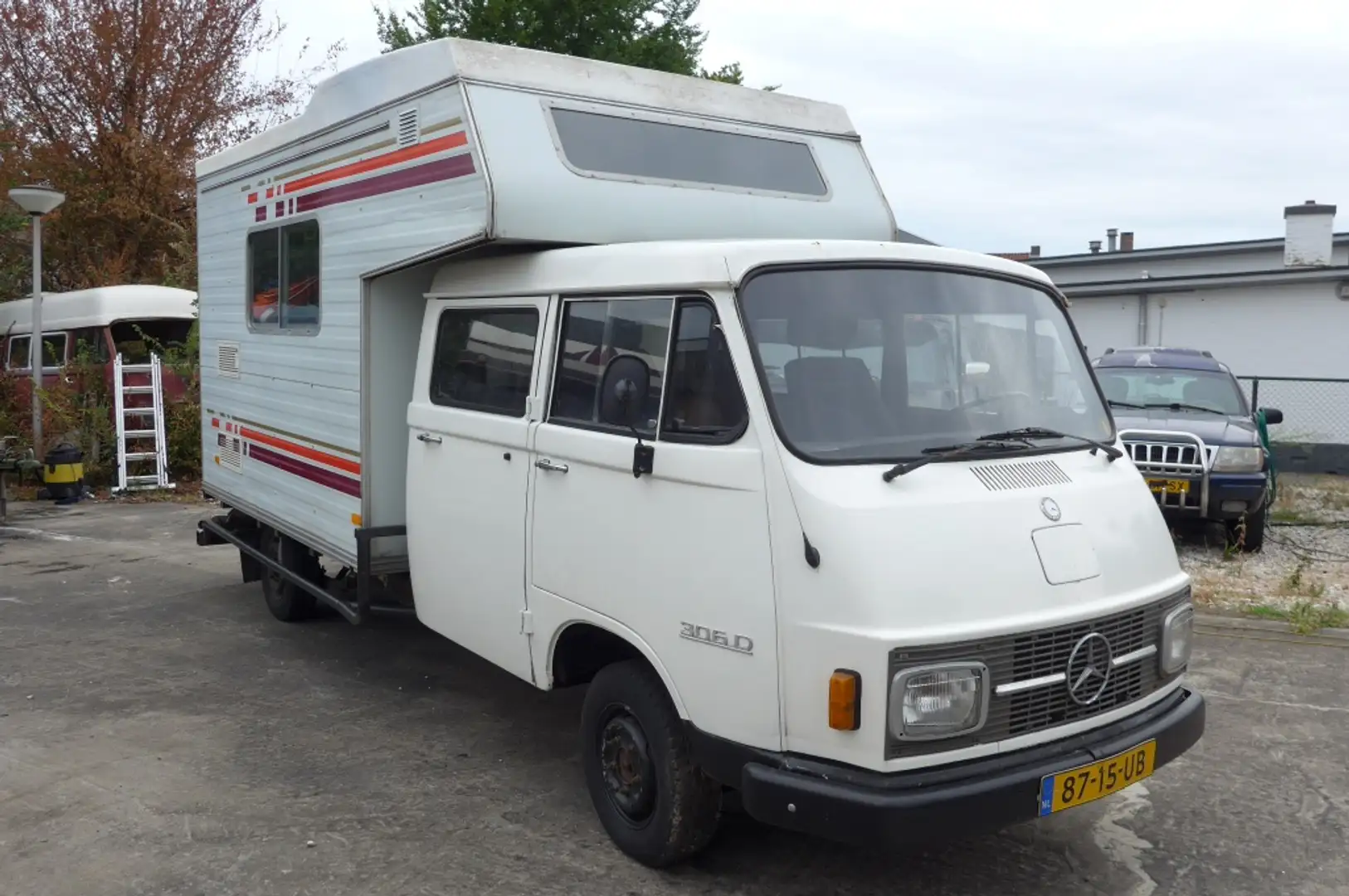 Mercedes-Benz L 306 D Afzetsysteem Camper Weiß - 1