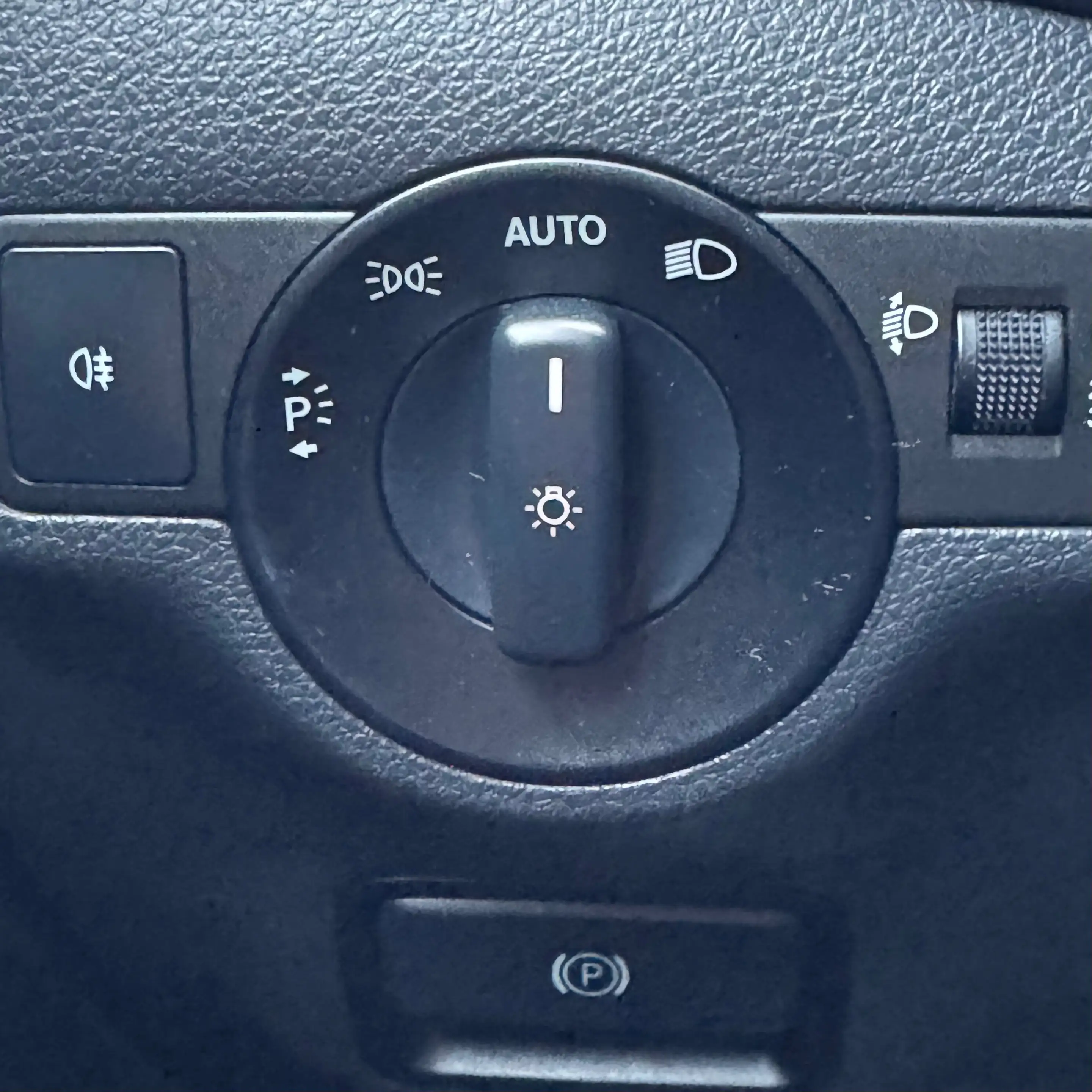 Mercedes-Benz A 180 A 180 CDI CLIM VLT MULTI ACC JA TEL — photo 11
