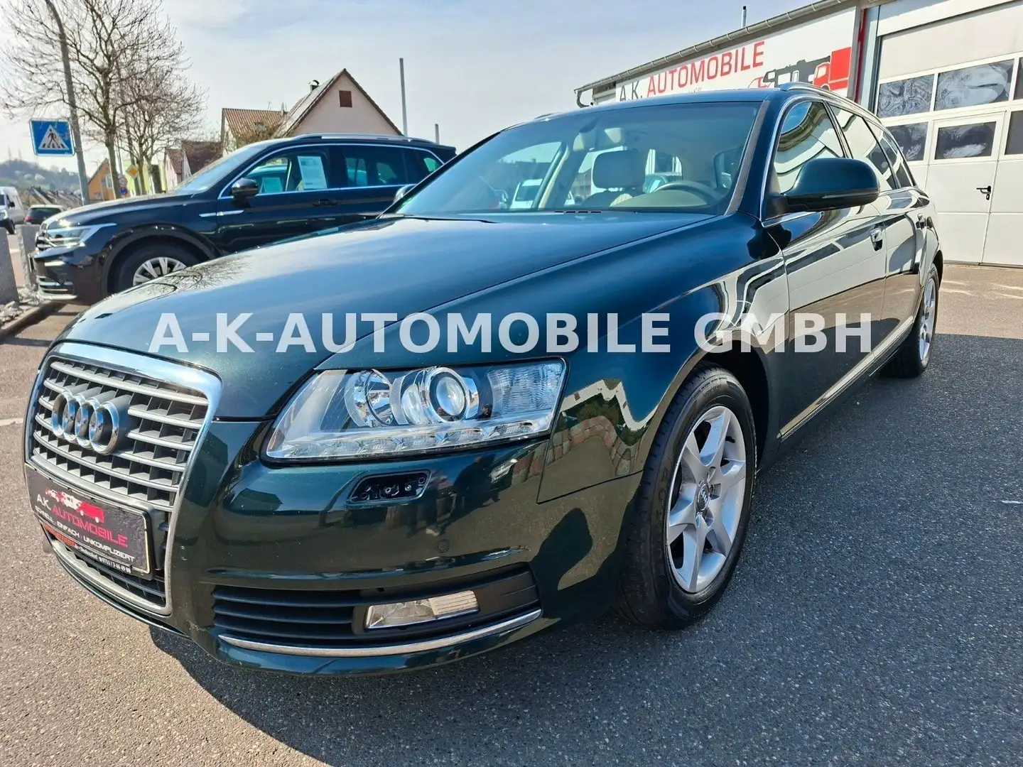 Audi A6 Avant 2.0 TDI TEMPO NAVI Grün - 1