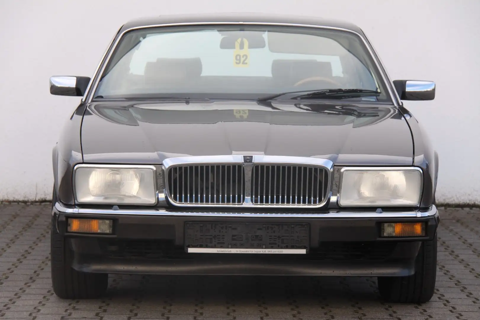 Jaguar XJ40 Soverein mit 2 Jahre Garantie H-Zulassung Grau - 1
