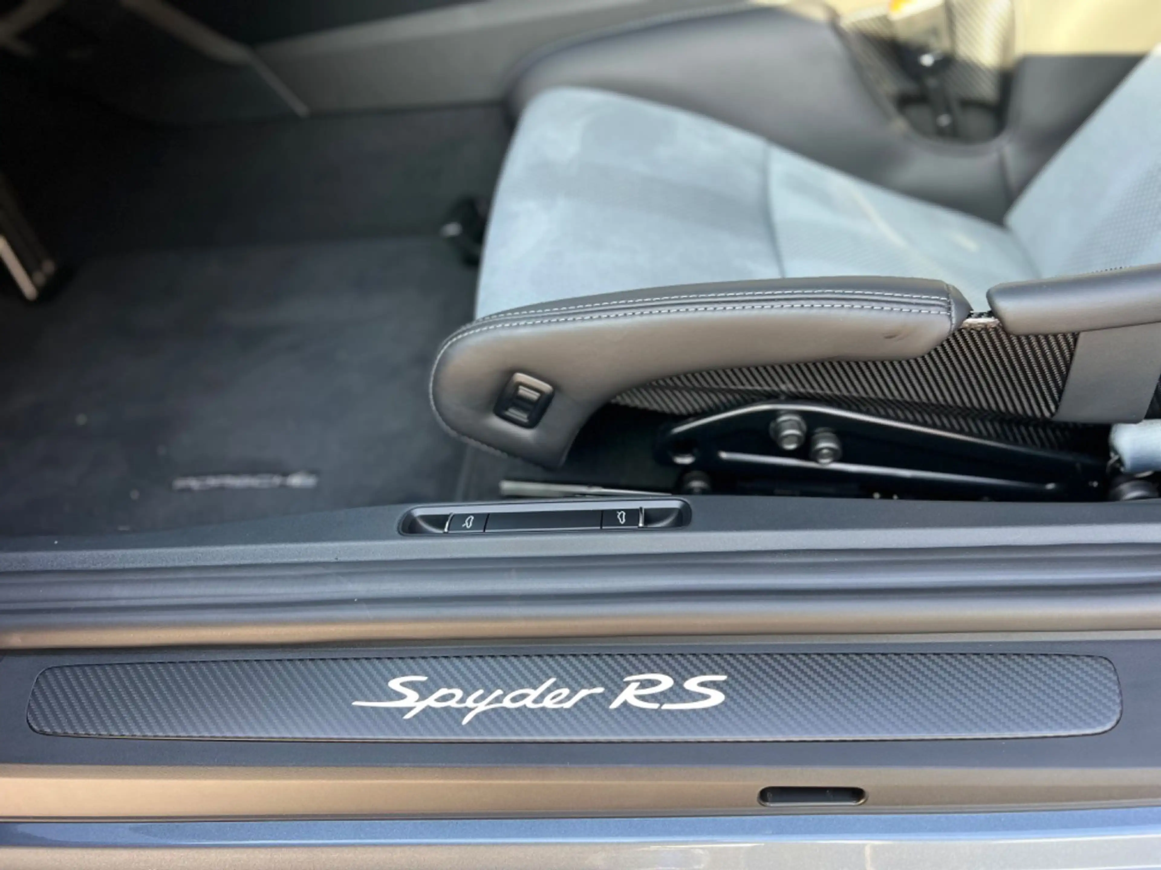 Porsche Boxster 718 Spyder RS 1.Hand Weissach Lift 125km — photo 15
