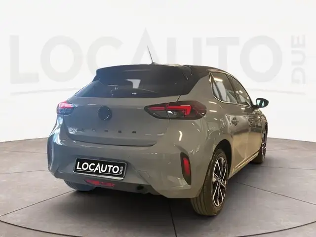 Opel Corsa view 4