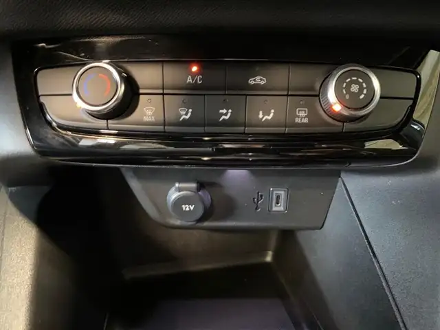 Opel Corsa view 11