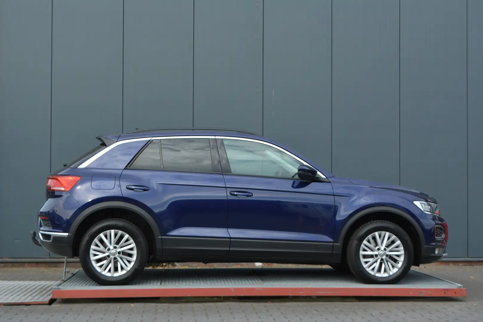 Volkswagen T-Roc 1.5 TSI Sport trekhaak Bleu - 2