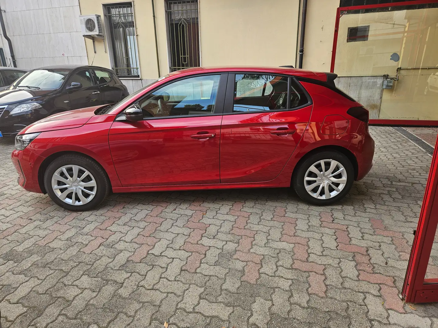 Opel Corsa Corsa VI 2023 1.2 Edition s Rosso - 1