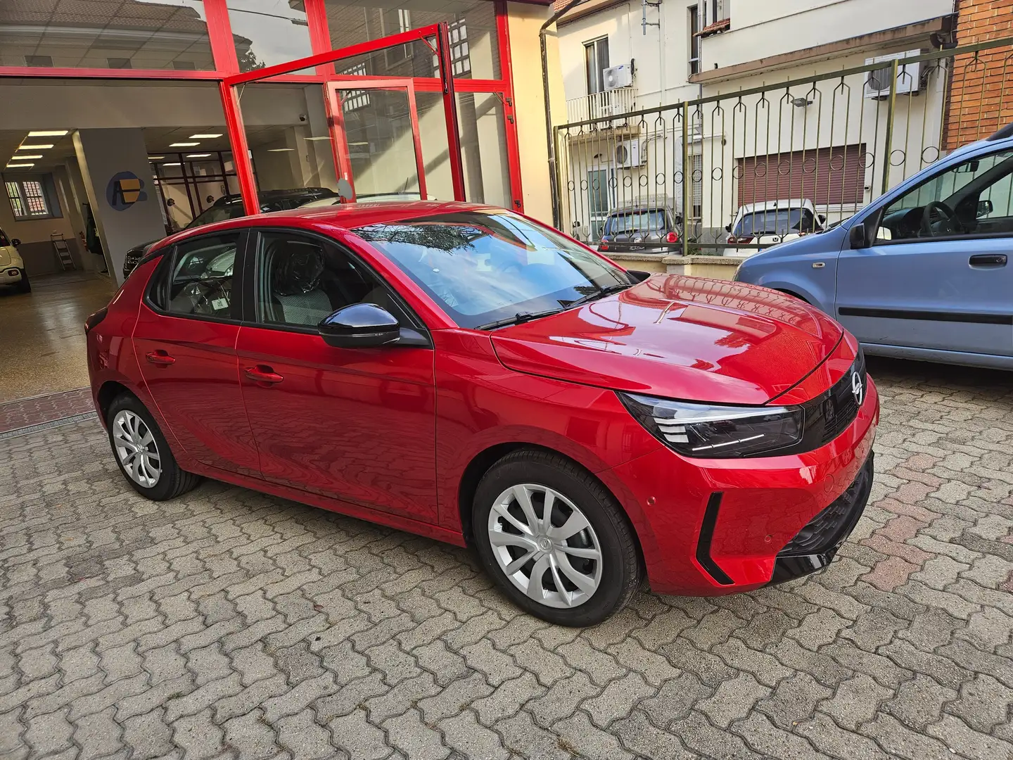 Opel Corsa Corsa VI 2023 1.2 Edition s Rosso - 2