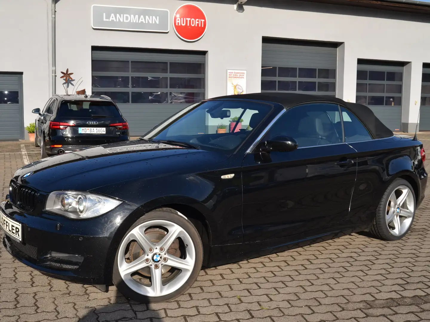 BMW 125 125i V6 Top Cabrio Avantage-Paket Negru - 1