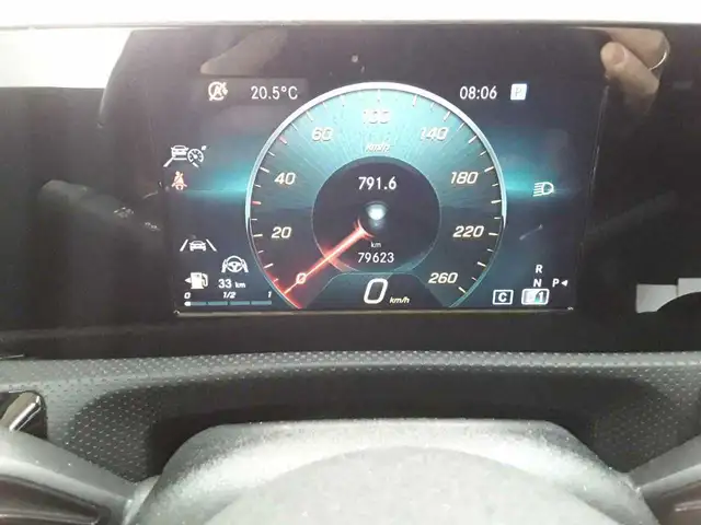 Mercedes-Benz CLA view 11