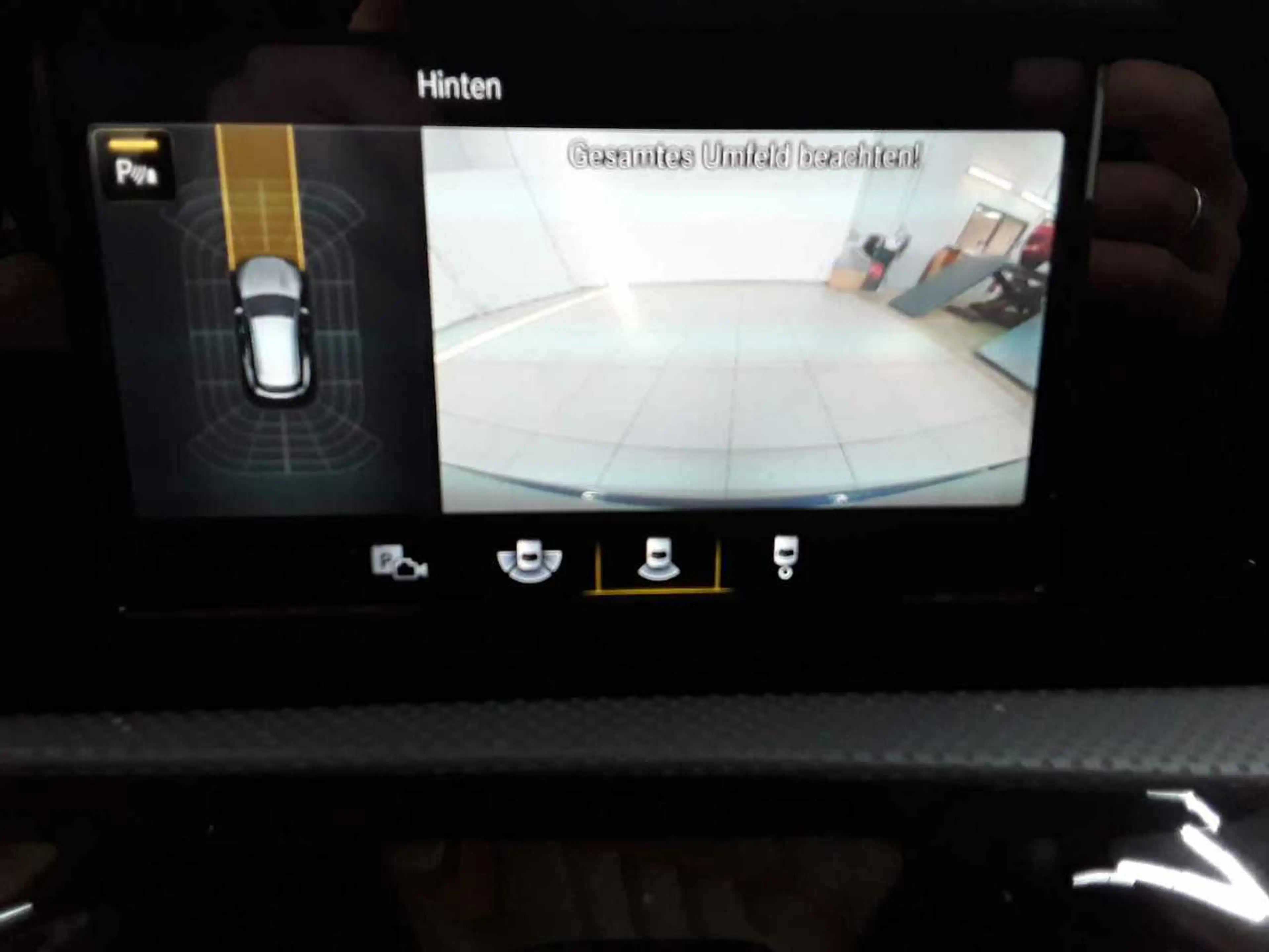 Mercedes-Benz CLA 250 CLA 250 SB 7G-AMG AHK Beam BusiP AssiP — photo 16
