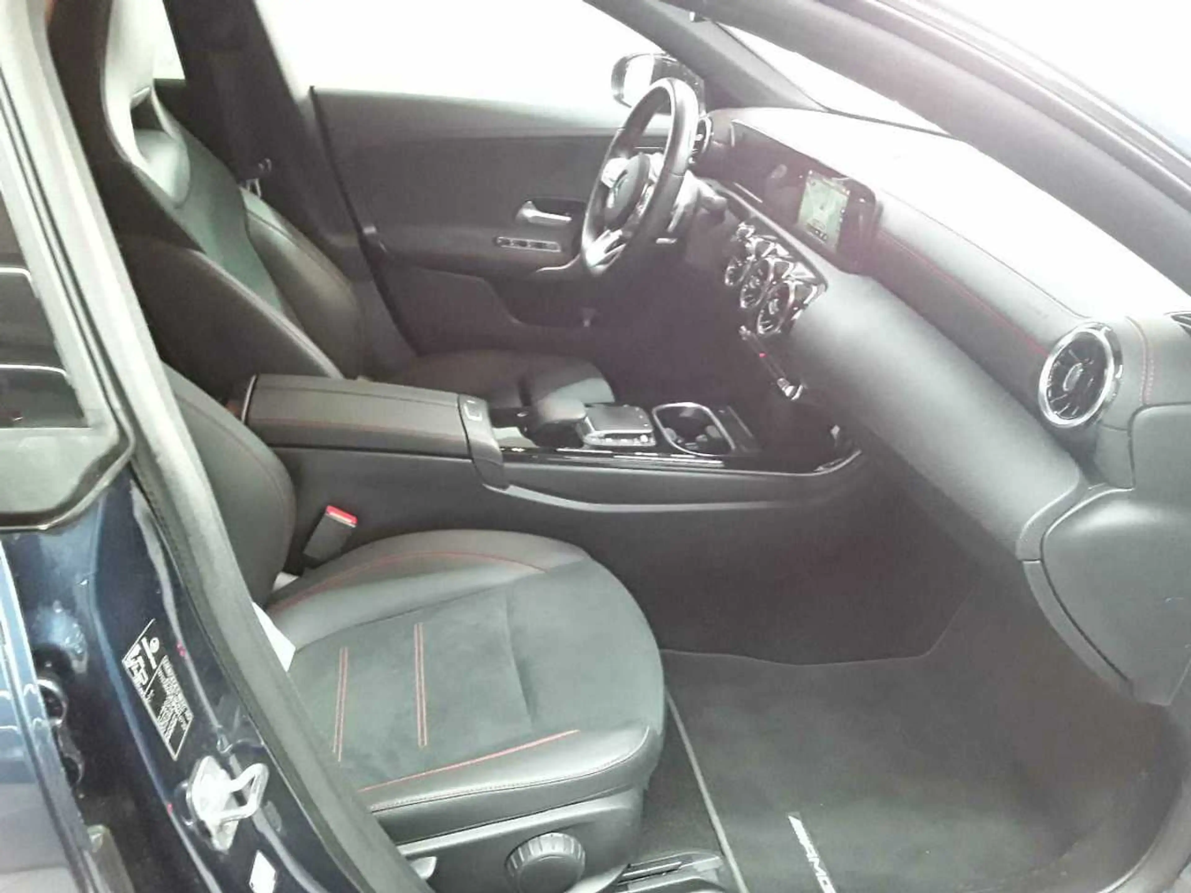 Mercedes-Benz CLA 250 CLA 250 SB 7G-AMG AHK Beam BusiP AssiP — photo 8