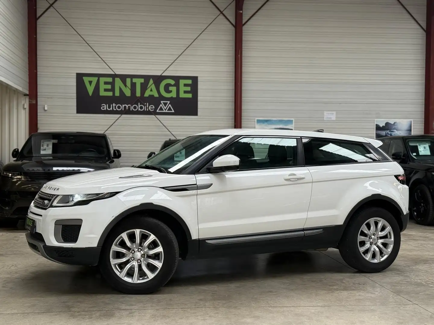 Land Rover Range Rover Evoque Range Rover Evoque Coupé eD4 150 2WD  SE Blanc - 1