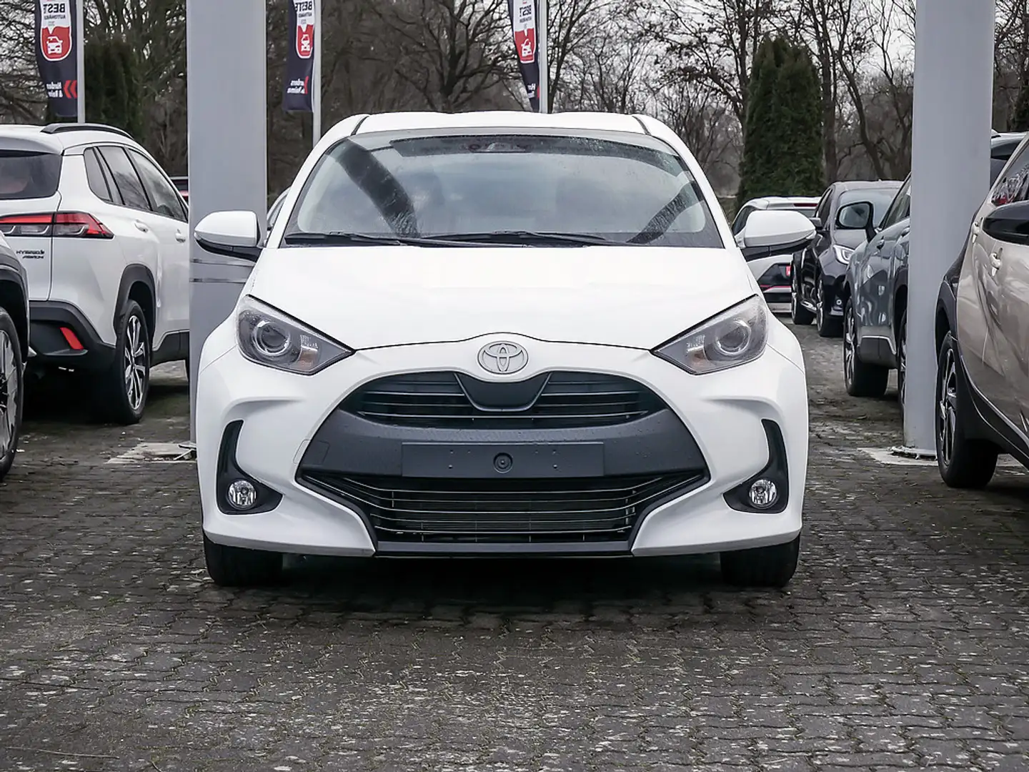 Toyota Yaris Hybrid Alu, Nebel ACC KLIMA KAMERA Weiß - 2