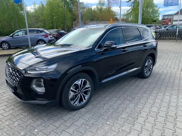 Hyundai SANTA FE Premium 2,2CRDI 4WD 8AT Premium