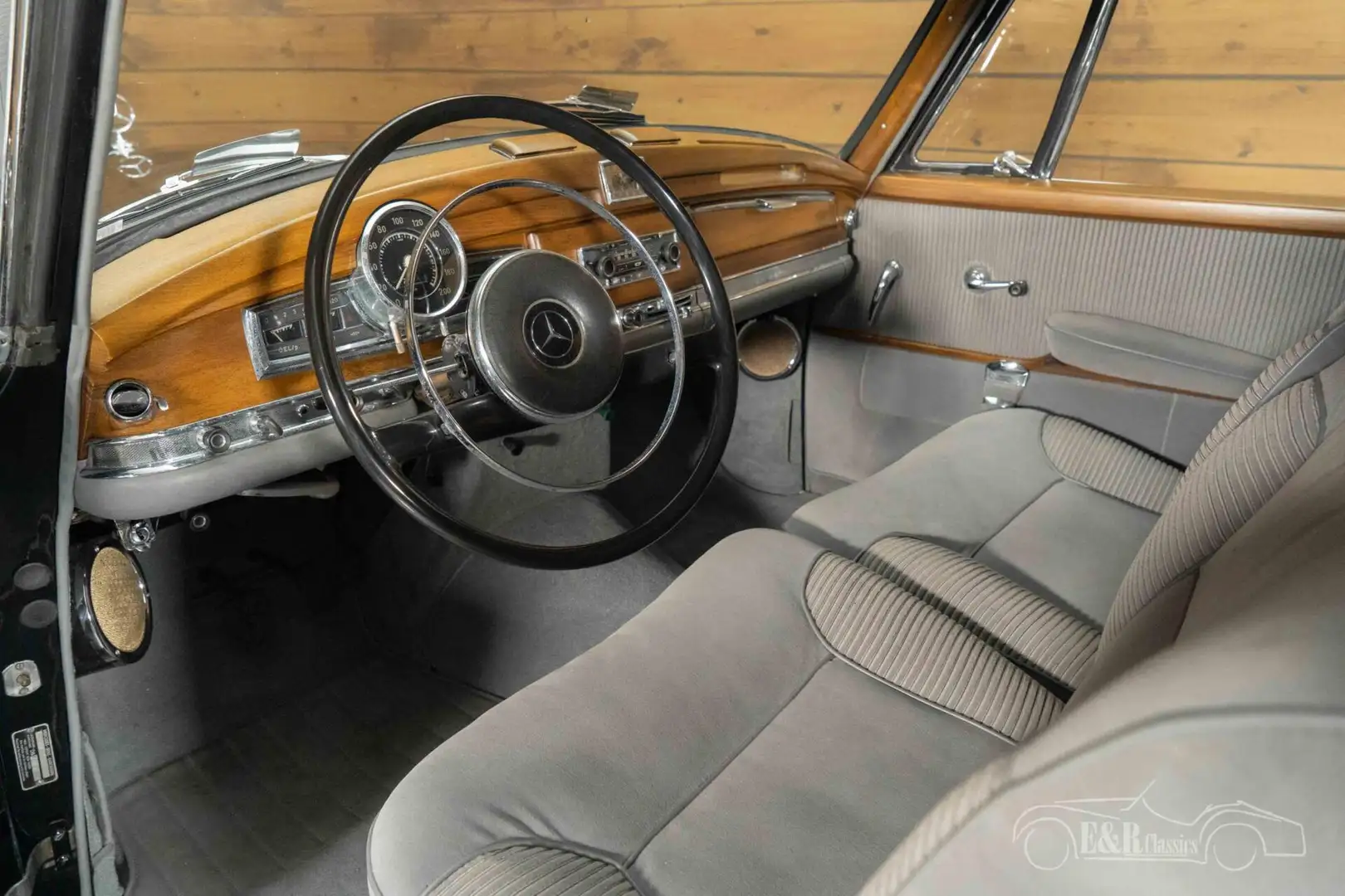 Mercedes-Benz 300 300D Adenauer Sedan | 1962 Срібний - 2