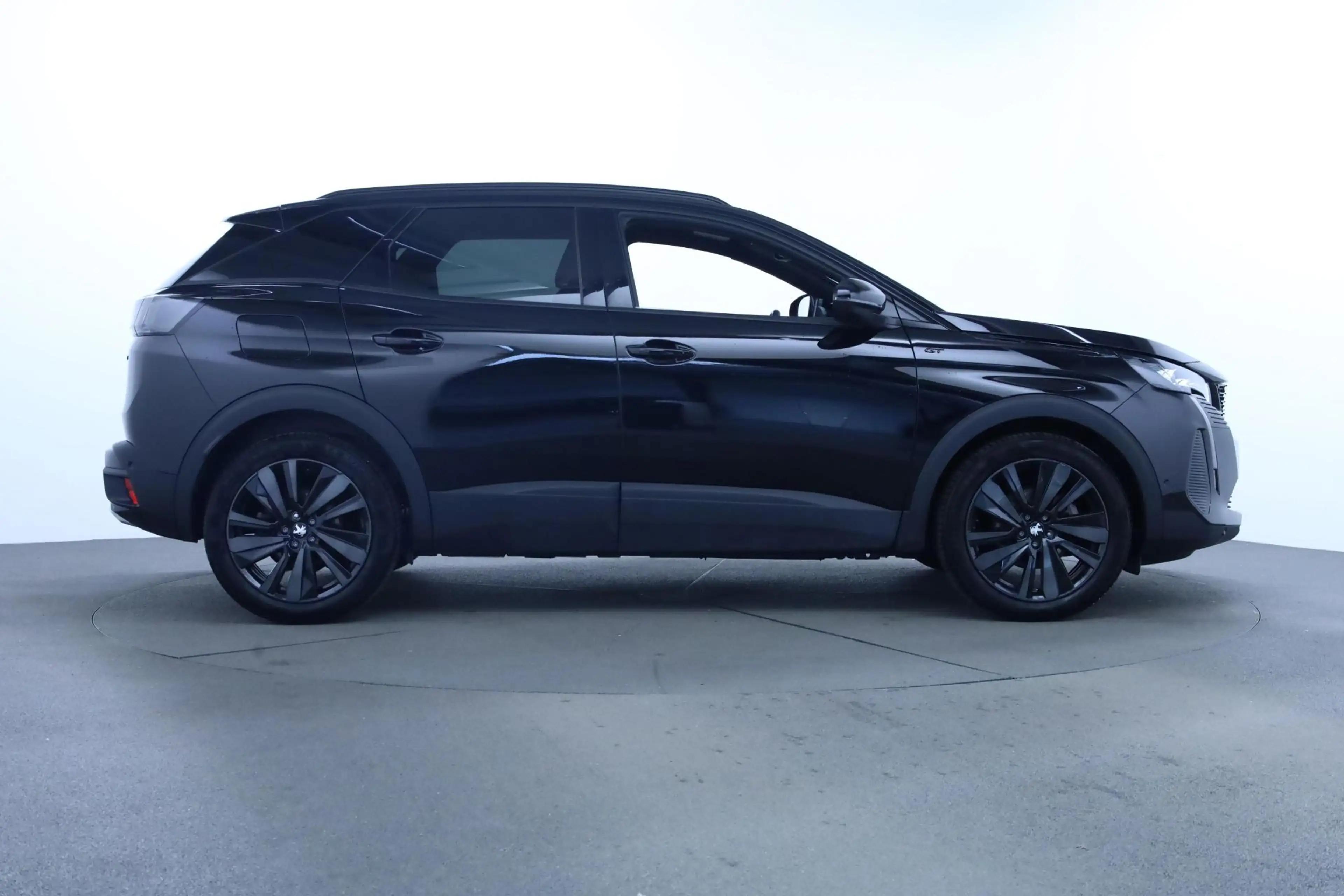 Peugeot 3008 130 EAT8 GT BLACK EDITION Aut. NP 49.290.- *-50% — photo 5