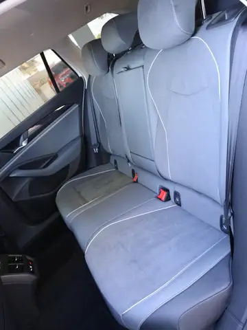 Volkswagen Passat view 15