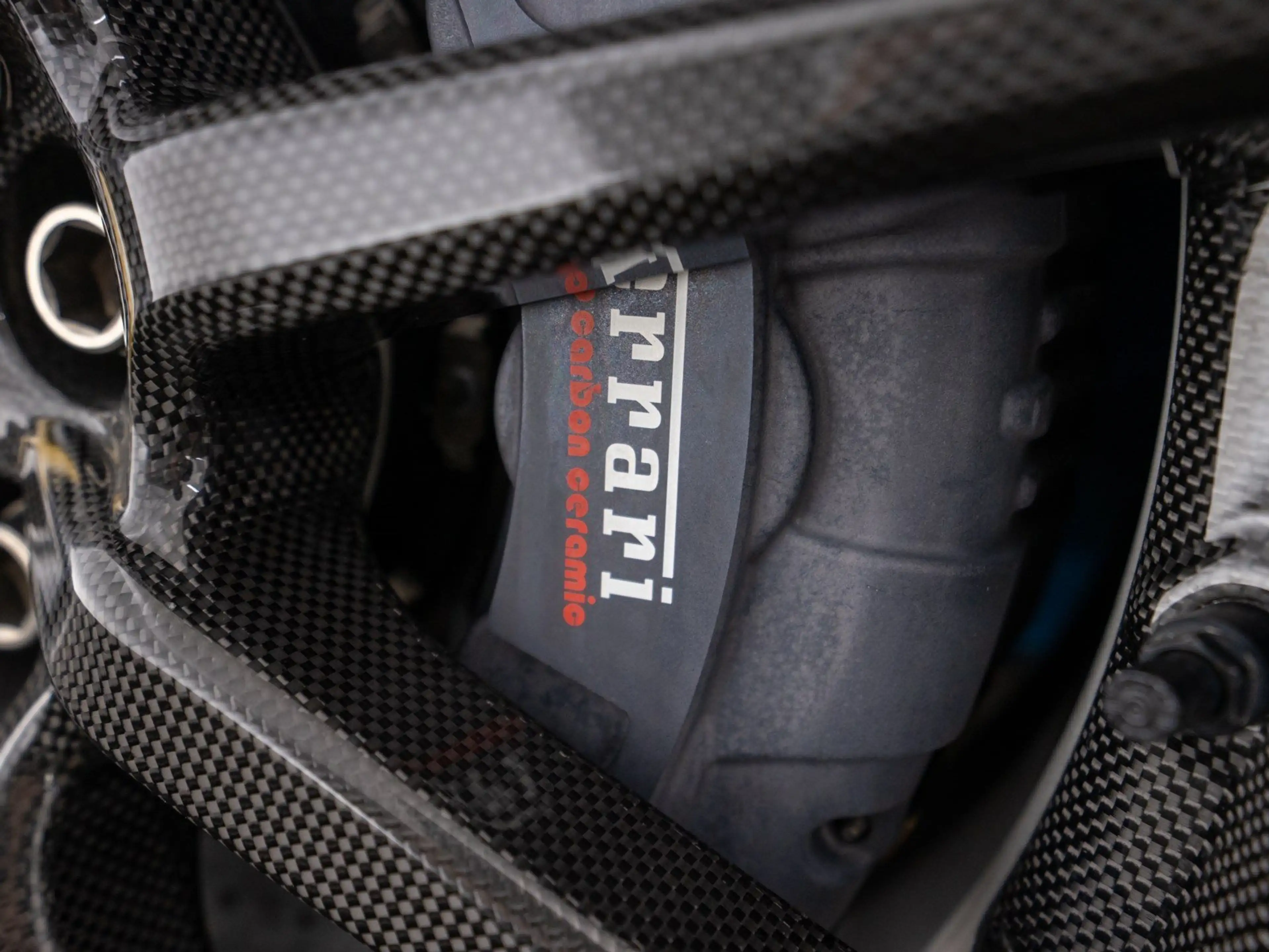 Ferrari 296 GTS — photo 14
