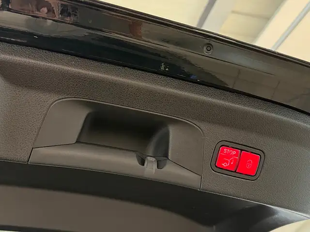 Mercedes-Benz GLE 350 de PHEV Coupé 4MATIC Aut.*AMG-Line*360°*Pano Ansicht 36