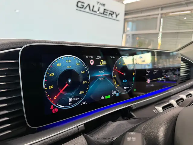 Mercedes-Benz GLE 350 de PHEV Coupé 4MATIC Aut.*AMG-Line*360°*Pano Ansicht 24