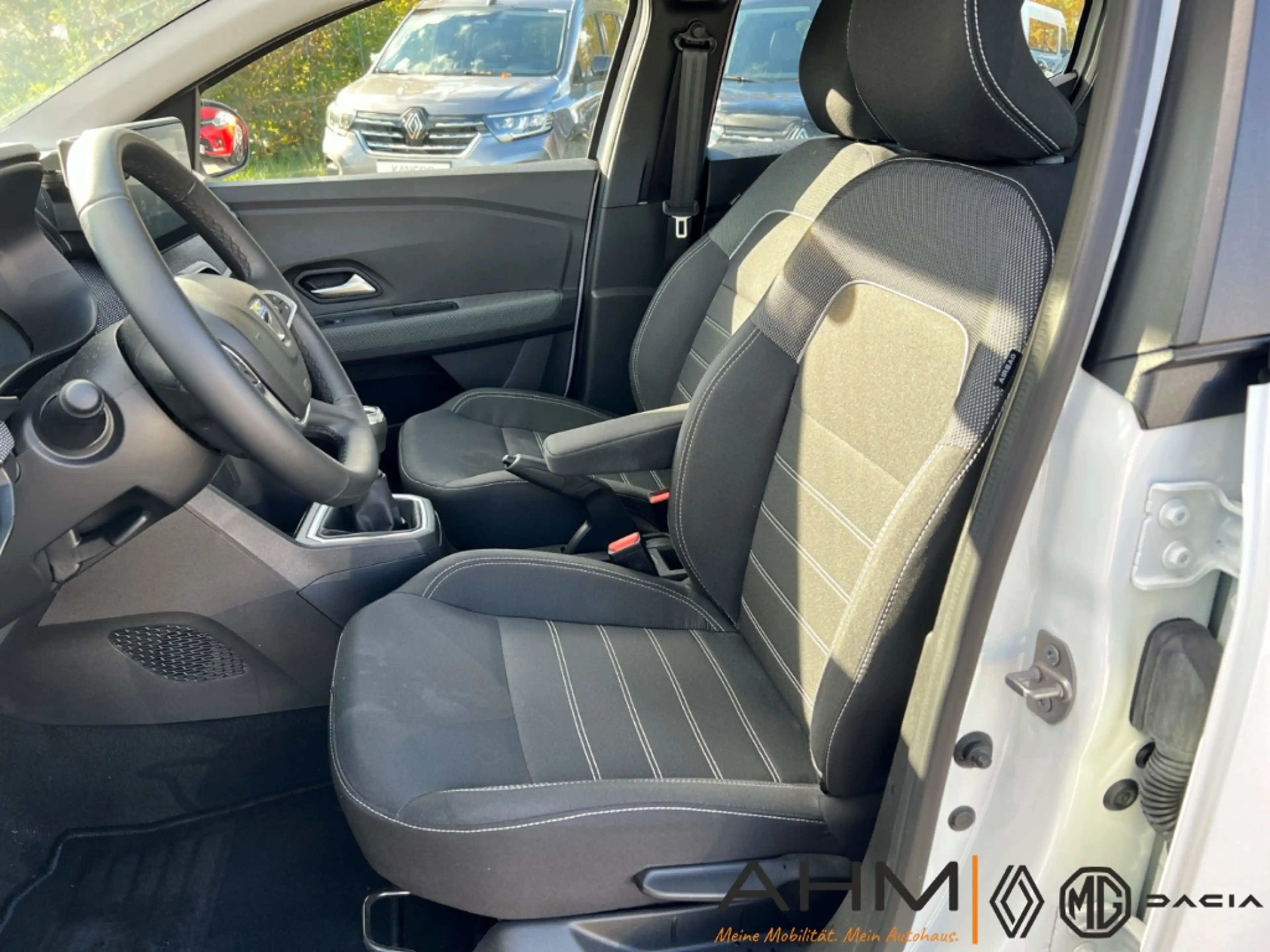 Dacia Sandero III Comfort PDC vorne & hinten KAMERA — photo 11