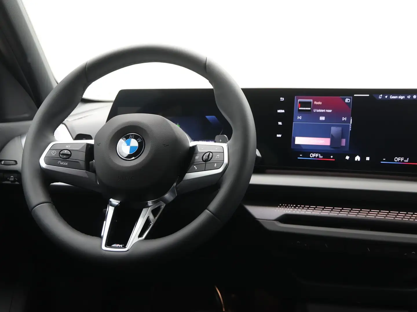 BMW 120 1 Serie M-Sport Aut. Schwarz - 2