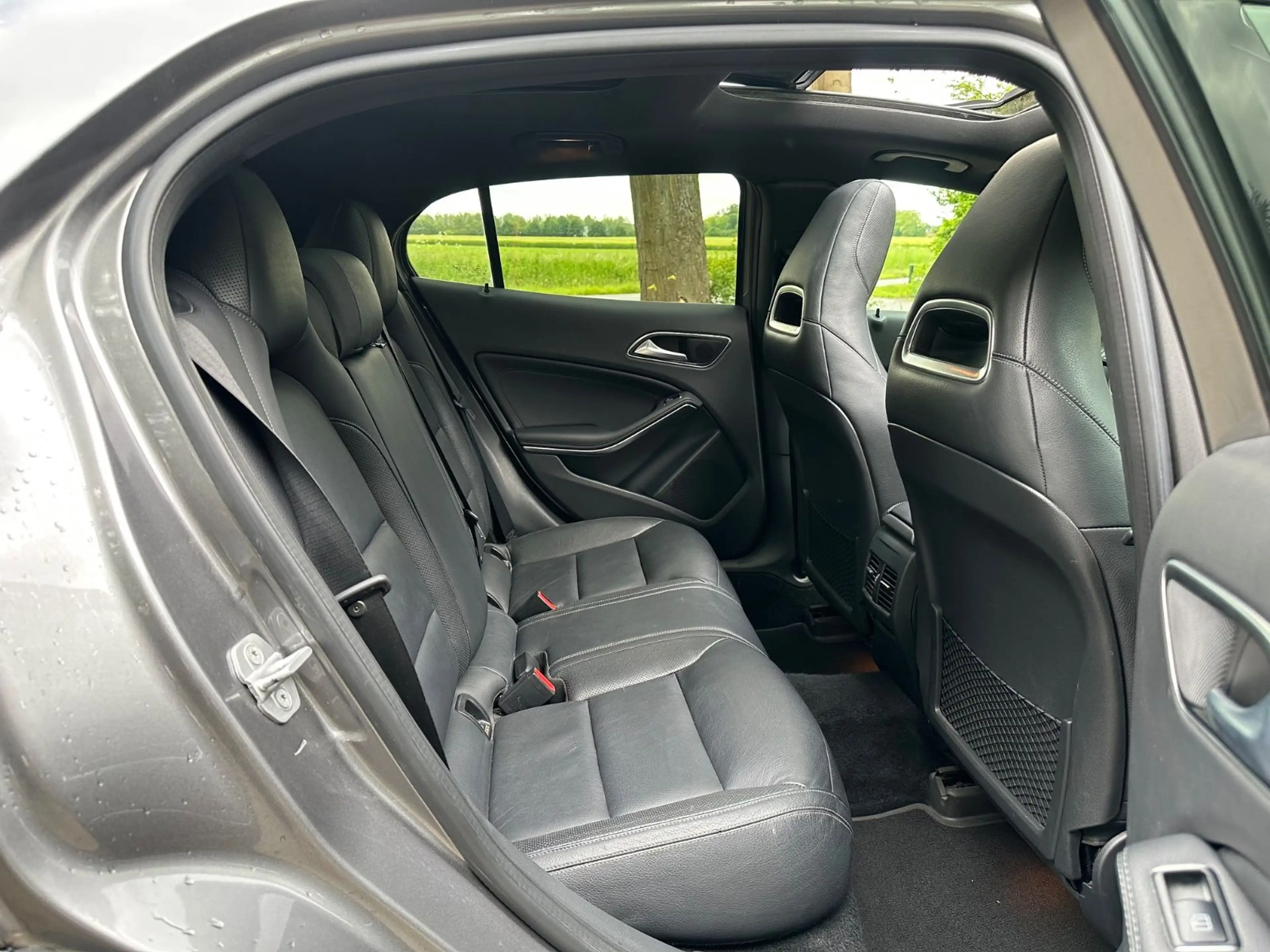Mercedes-Benz GLA 220 d *4-MATIC*PANO*MEMORY* — photo 14