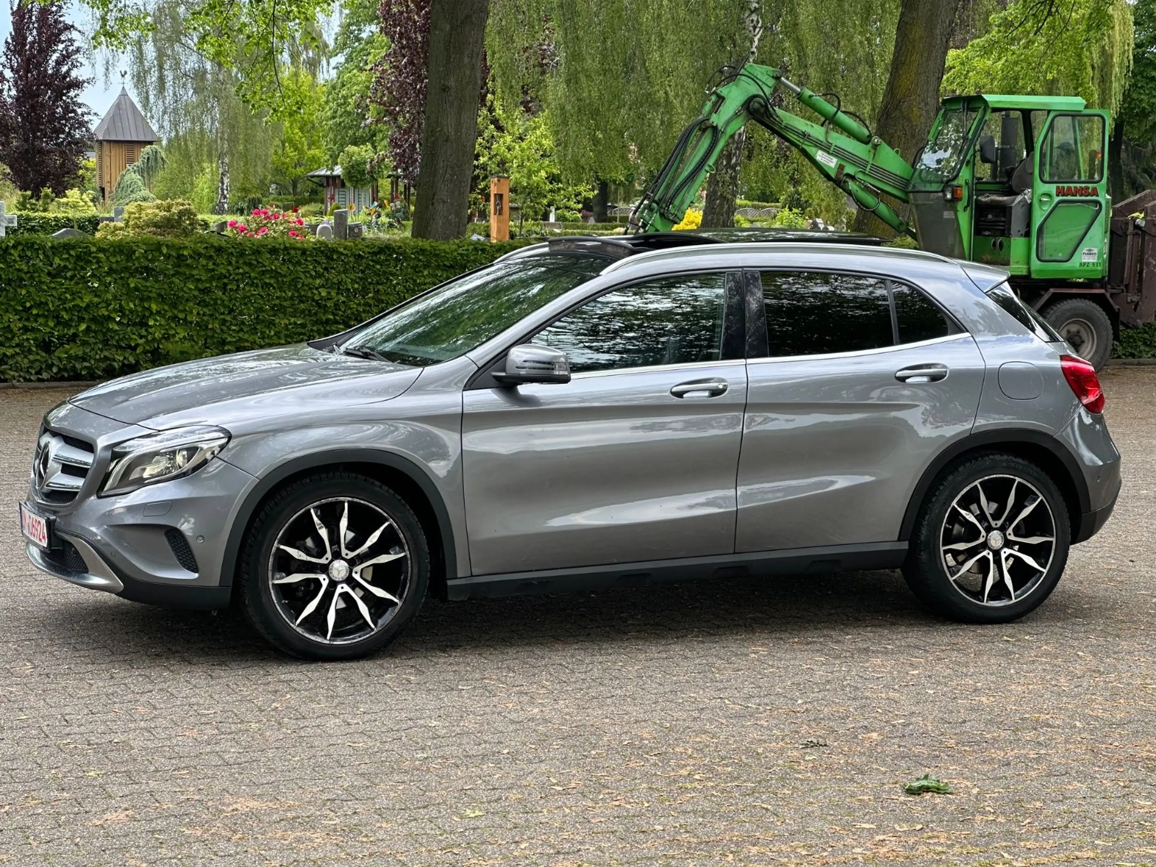 Mercedes-Benz GLA 220 d *4-MATIC*PANO*MEMORY*